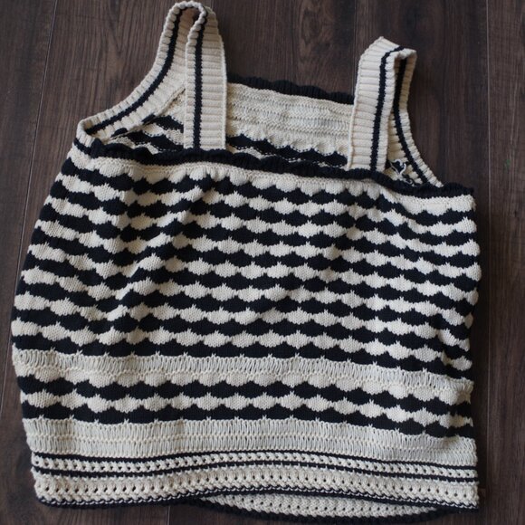 Cute Vest Sweater By Tribal Jeans Knit Tank-Top - Picture 4 of 4